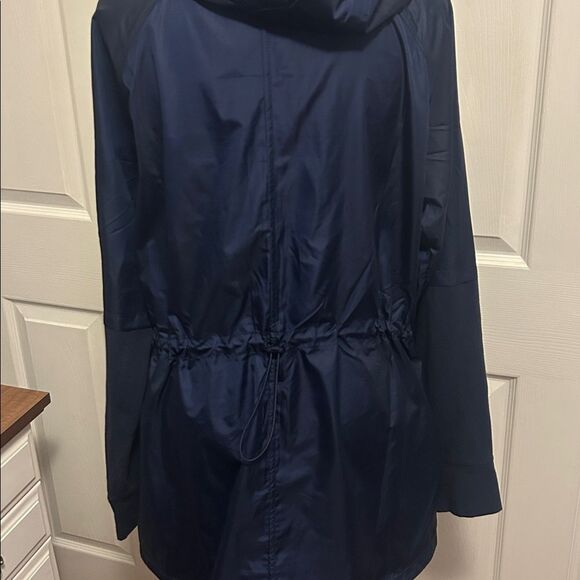 Under Armour Navy Hooded Jacket - Picture 5 of 8